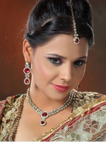 Kundan jewelry set